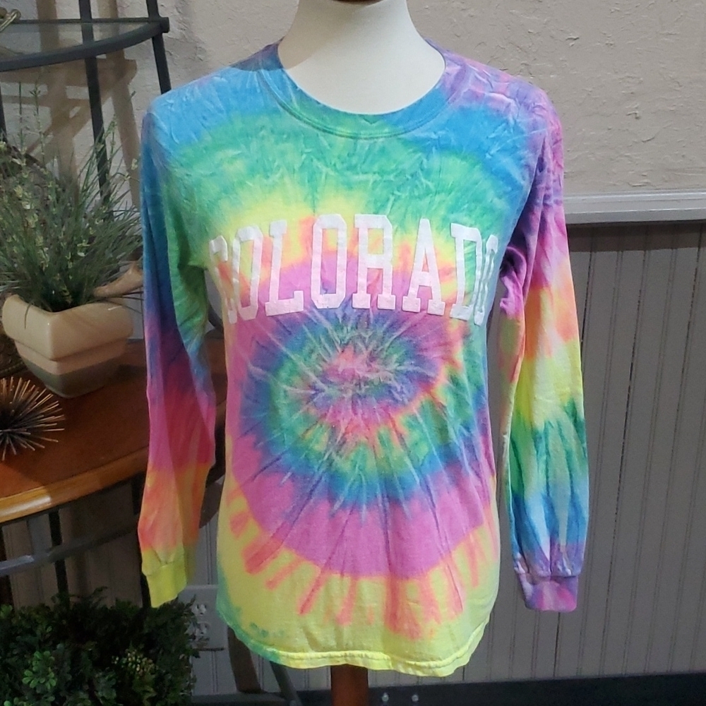 Colortone* T-shirt